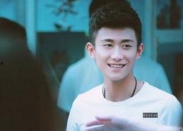 娱乐吃瓜丫张一山